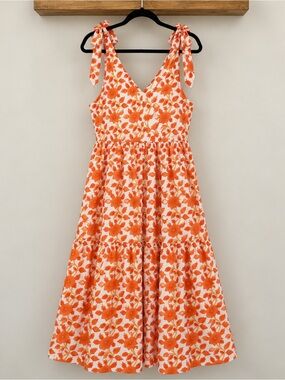 NWT Victoria Dunn Floral Maxi Dress- M